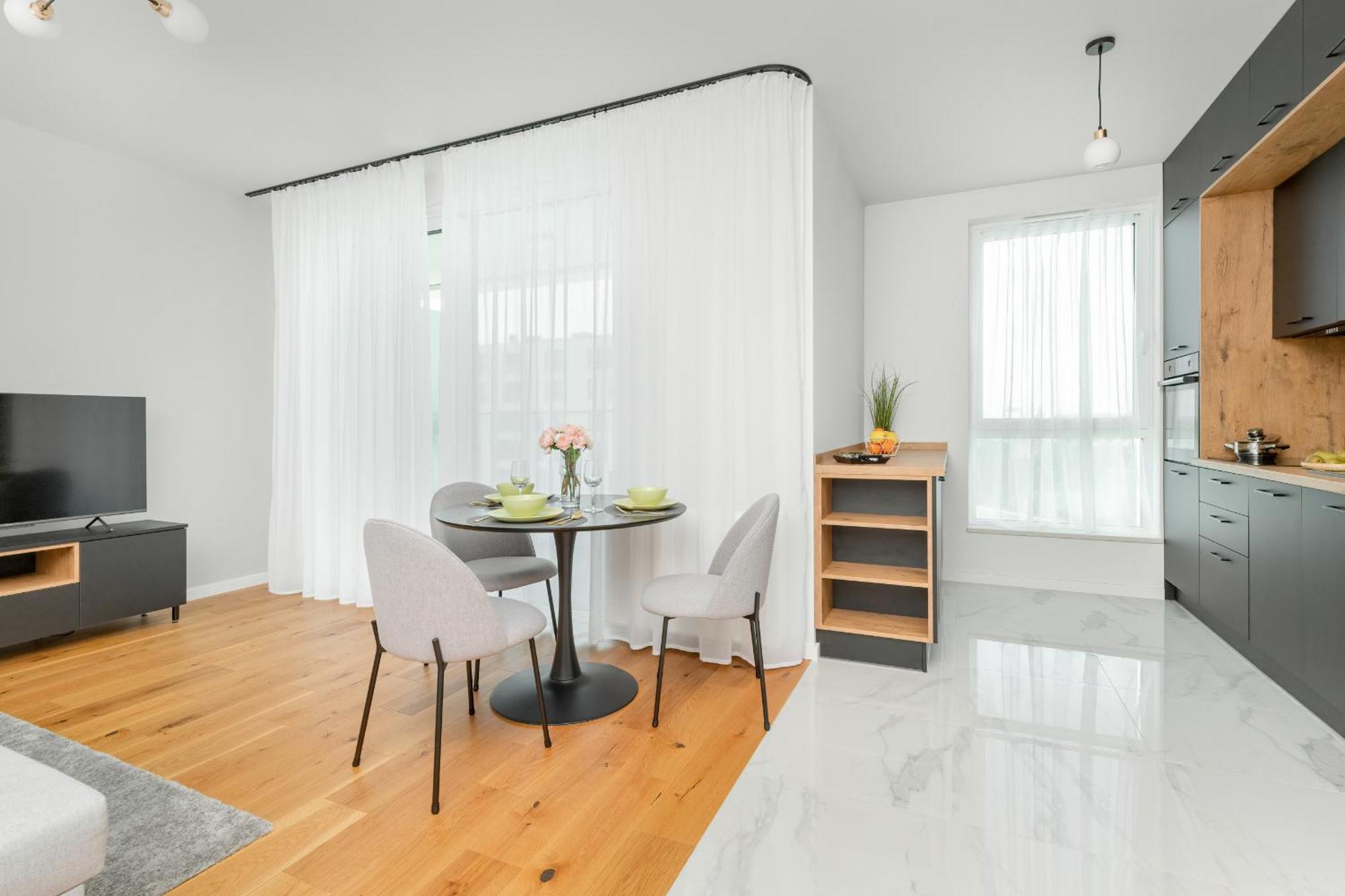Apartament Na 15 Pietrze Z Widokiem Na Zatoke W Gdyni I Parkingiem By Noclegi Renters 格丁尼亚 外观 照片