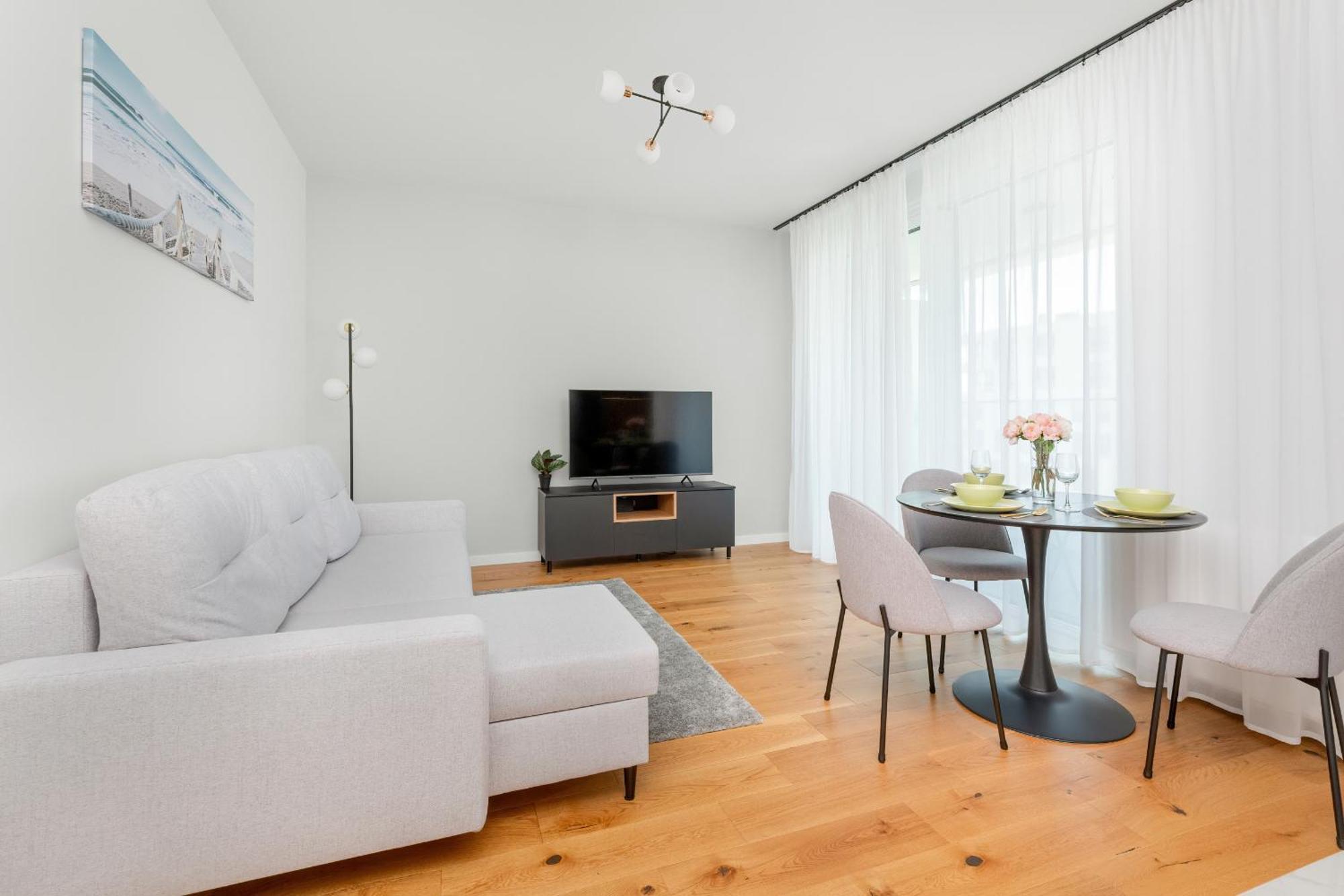 Apartament Na 15 Pietrze Z Widokiem Na Zatoke W Gdyni I Parkingiem By Noclegi Renters 格丁尼亚 外观 照片